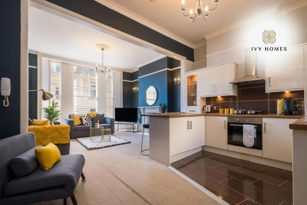 Super Central 3Br Apartment Close To North Lanes Brighton Beach And Shopping Centre 영국